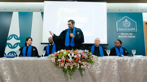 Faculdade Santa Casa forma primeira turma de Psicologia e outras duas turmas