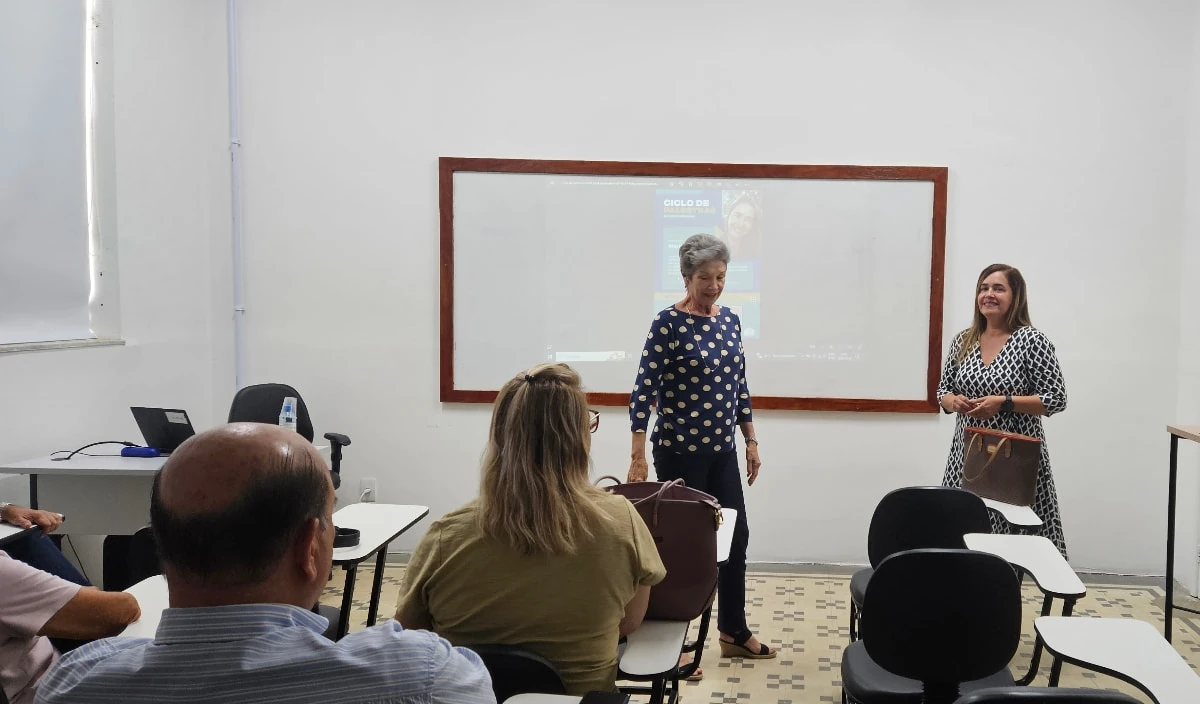 Ciclo de Palestras Cultura e Prosa 2024 tem início com tema sobre o Museu Virtual do Teatro São João